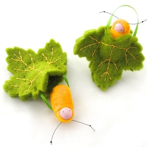 Leaf ornament // caterpillar baby // waldorf decor //spring green // advent calendar // LOSG1