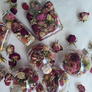 Dried Flower Ornament Christmas dry floral Ornament lightweight preserved flowers ornaments Botanical holiday dried flowers ornament gifts