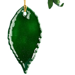 Green Glass Elm Leaf Handmade Ornament: Holiday Decor